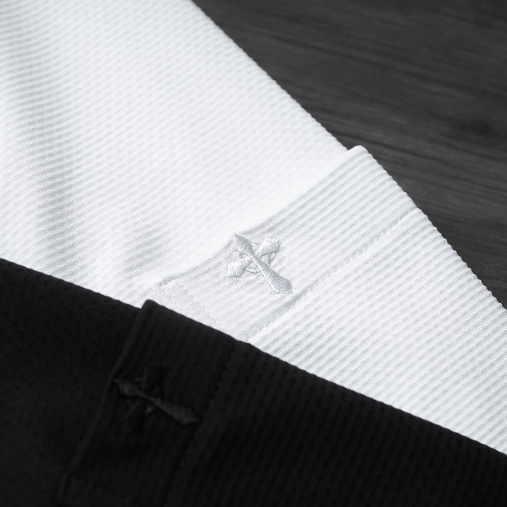 Wrinkle-Free Clergy Collar T-Shirt – Breathable & Comfortable